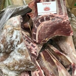 Thịt dê nguyên tảng có xương｜やぎ皮骨付肉